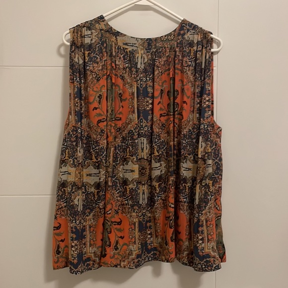 Free People Darcy Swing Hi-Low Sleeveless Blouse - Picture 4 of 8